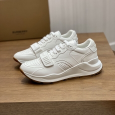 Burberry Low Shoes